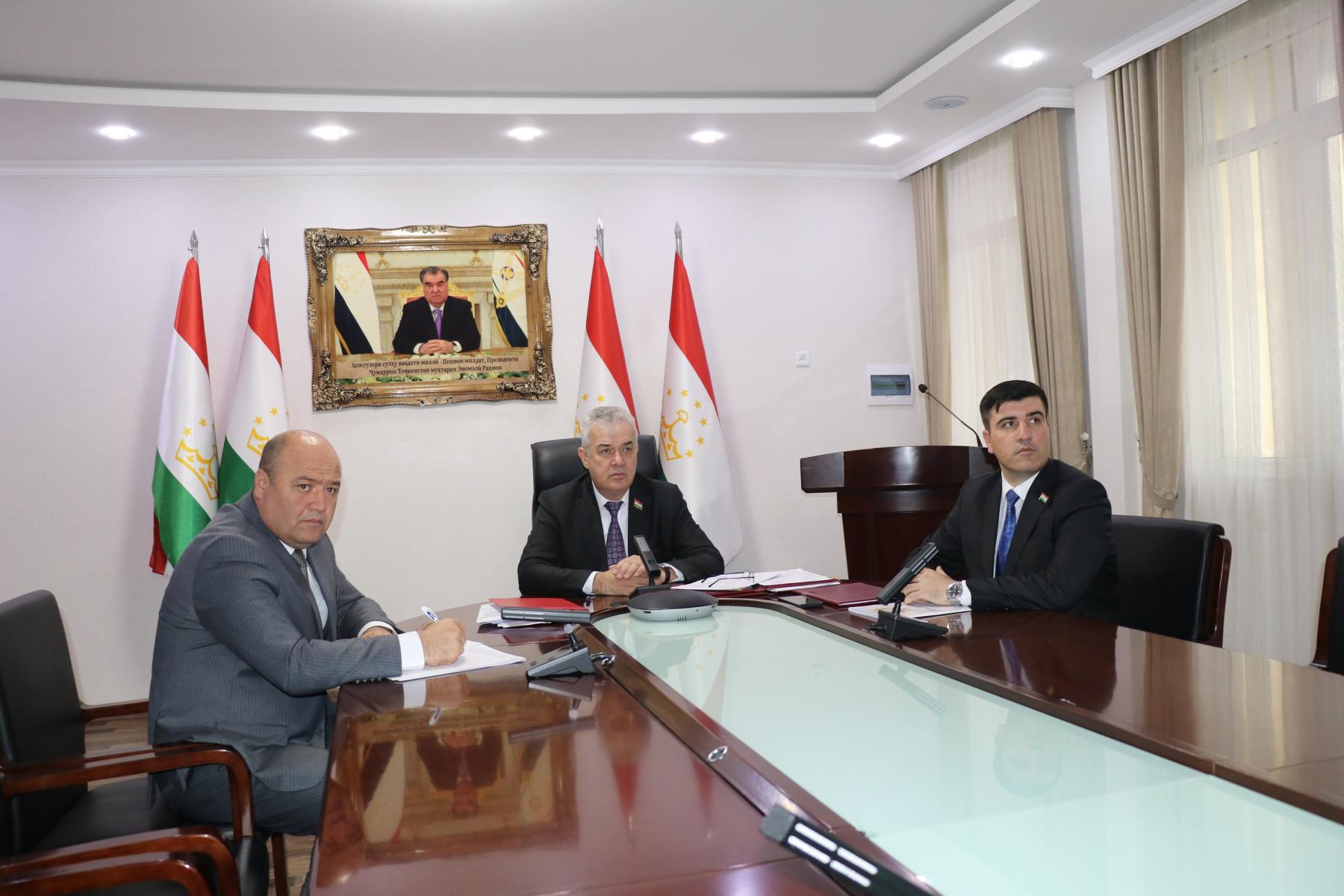 ИШТИРОКИ ВАЗИРИ МАОРИФ ВА ИЛМИ ҶУМҲУРИИ ТОҶИКИСТОН ДАР ҶАЛАСАИ АЪЗОИ ШУРОИ ДИРЕКТОРОНИ ШАРИКИ ГЛОБАЛӢ ДАР СОҲАИ МАОРИФ (GPE)