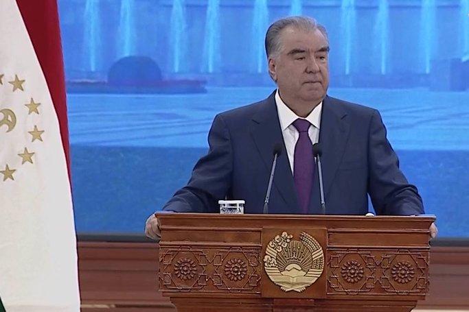 Паёми шодбошӣ ба муносибати фарорасии Соли нави мелодии 2024