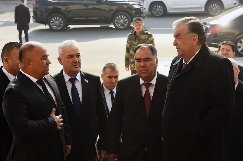 Ифтитоҳи маркази хизматрасонӣ ва мулоқот бо ятимони кул дар ноҳияи Бобоҷон Ғафуров