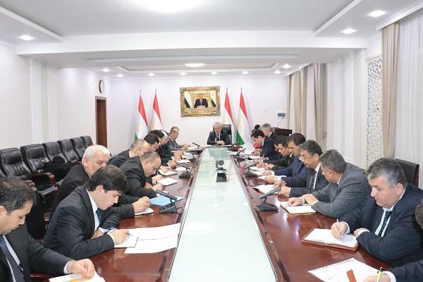 ВОБАСТА БА АТТЕСТАТСИЯИ ҒАЙРИНАВБАТИИ ДИРЕКТОРОНИ МУАССИСАҲОИ ТАҲСИЛОТИ МИЁНАИ УМУМӢ ҶАЛАСАИ КОРӢ БАРГУЗОР ГАРДИД