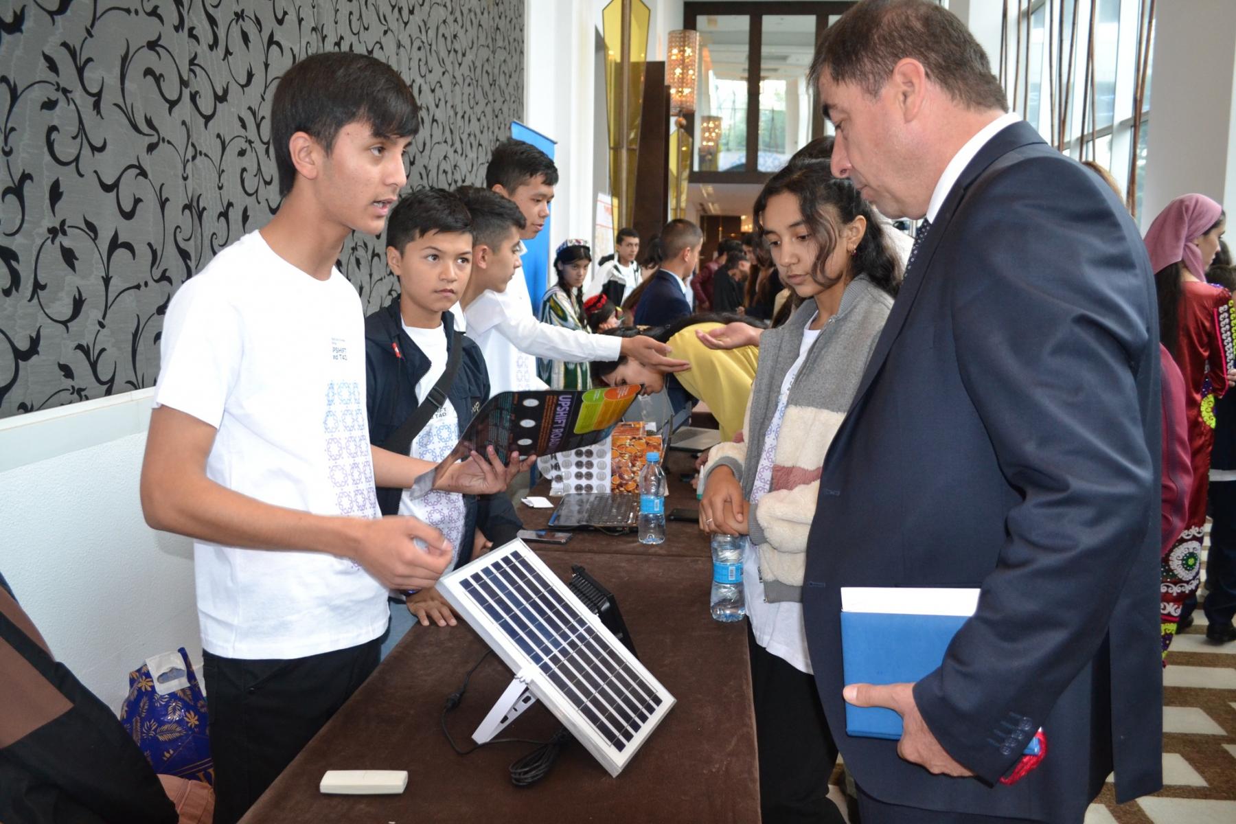 ДАР ДУШАНБЕ ФОРУМИ МИЛЛӢ БАРГУЗОР ГАРДИД