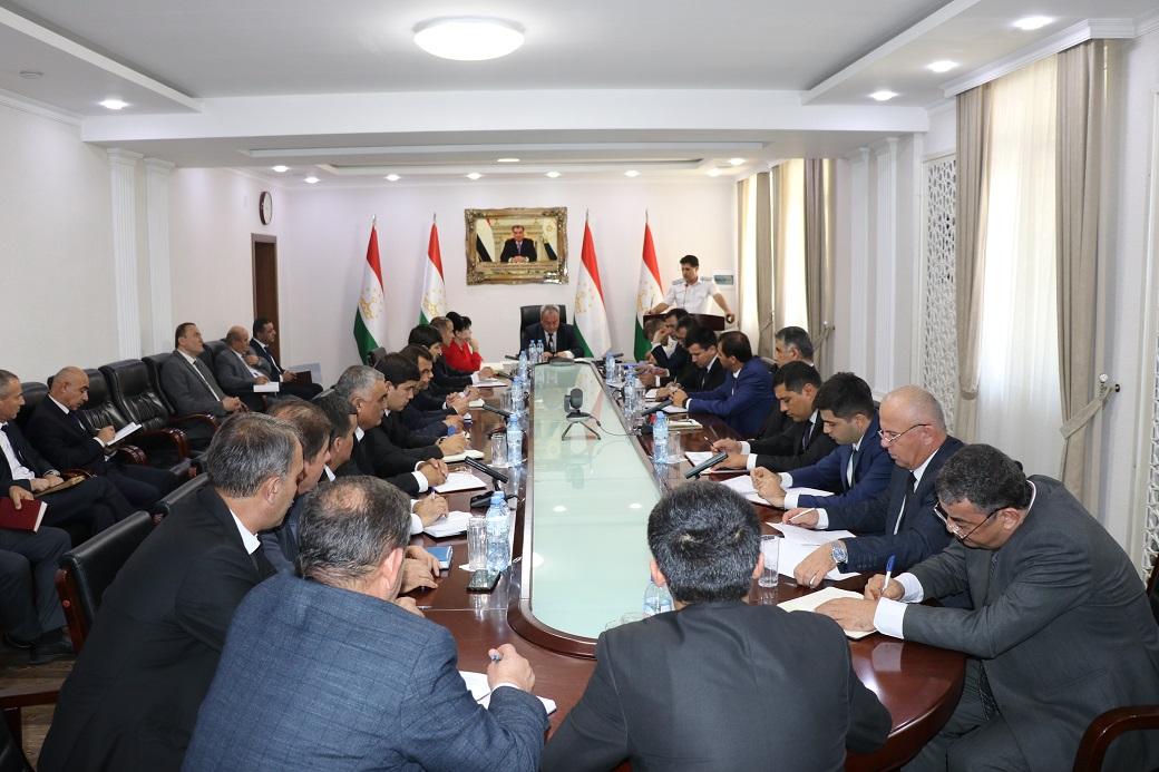 ВАЗОРАТИ МАОРИФ ВА ИЛМ БАРОИ МУБОРИЗА БО КОРРУПСИЯ ЧОРАҲОИ ЗАРУРӢ МЕАНДЕШАД